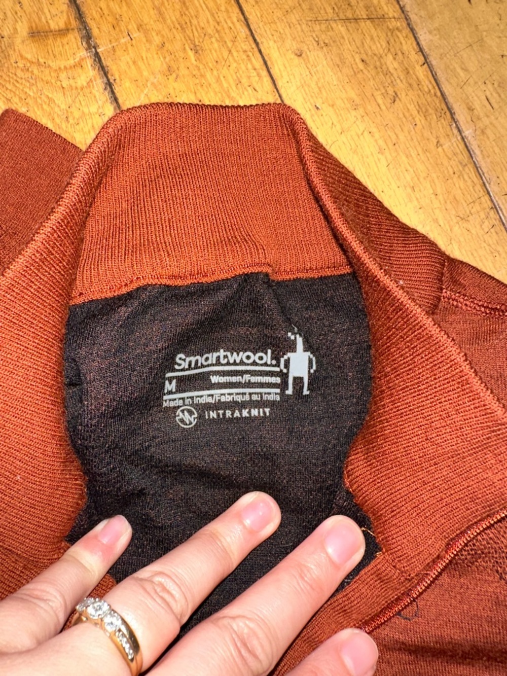 Woman’s Smartwool long sleeve half zip - Picture 4 of 6